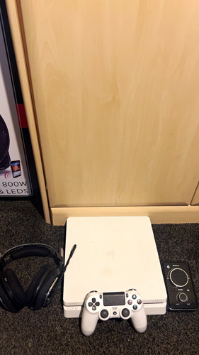 Sony playstation slim white - sony,
