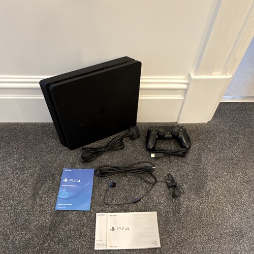 Sony playstation slim black - playstation, 4