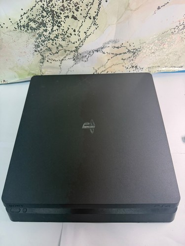 Playstation slim 500gb black - 4,