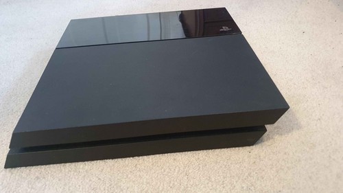 Used sony playstation 500gb - used,